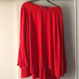 Vince Camuto Hi Lo Top